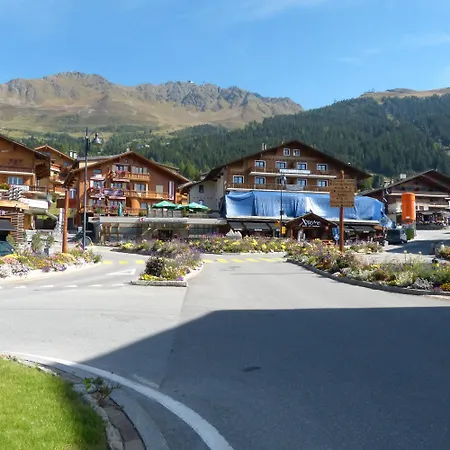 酒店 Ermitage 韦尔比耶