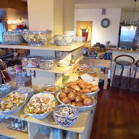 Готель Ermitage